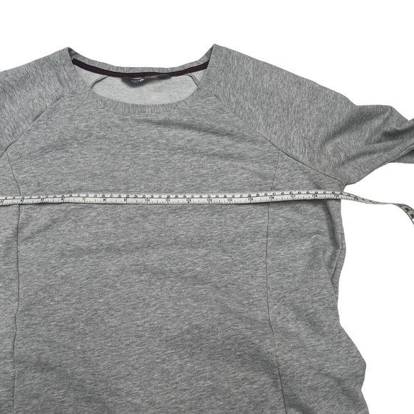 The North Face❤️Grey Jersey Crew Neck Sweatshirt Size M - Picture 9 of 15